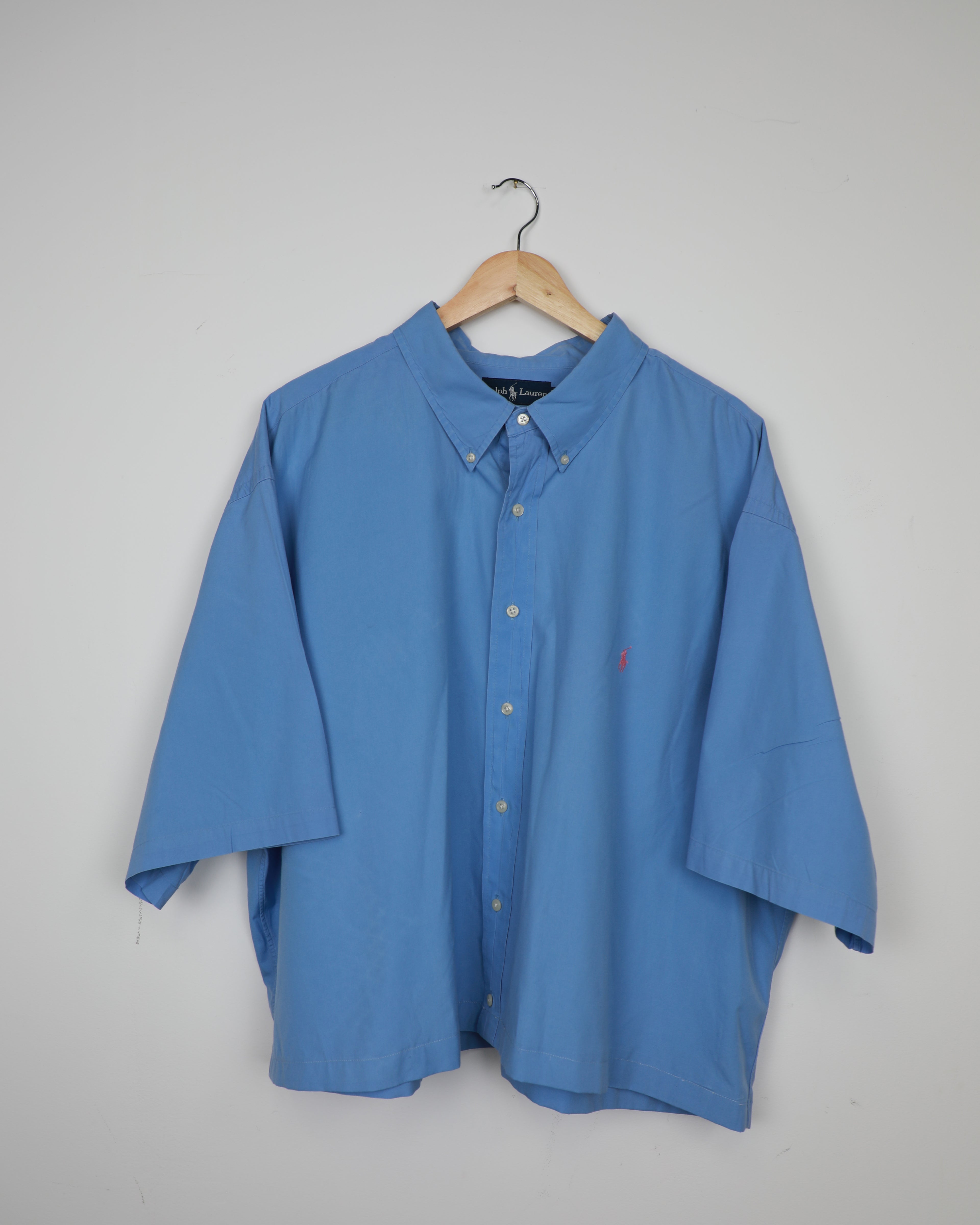 Cropped Ralph Lauren blue short sleeve shirt