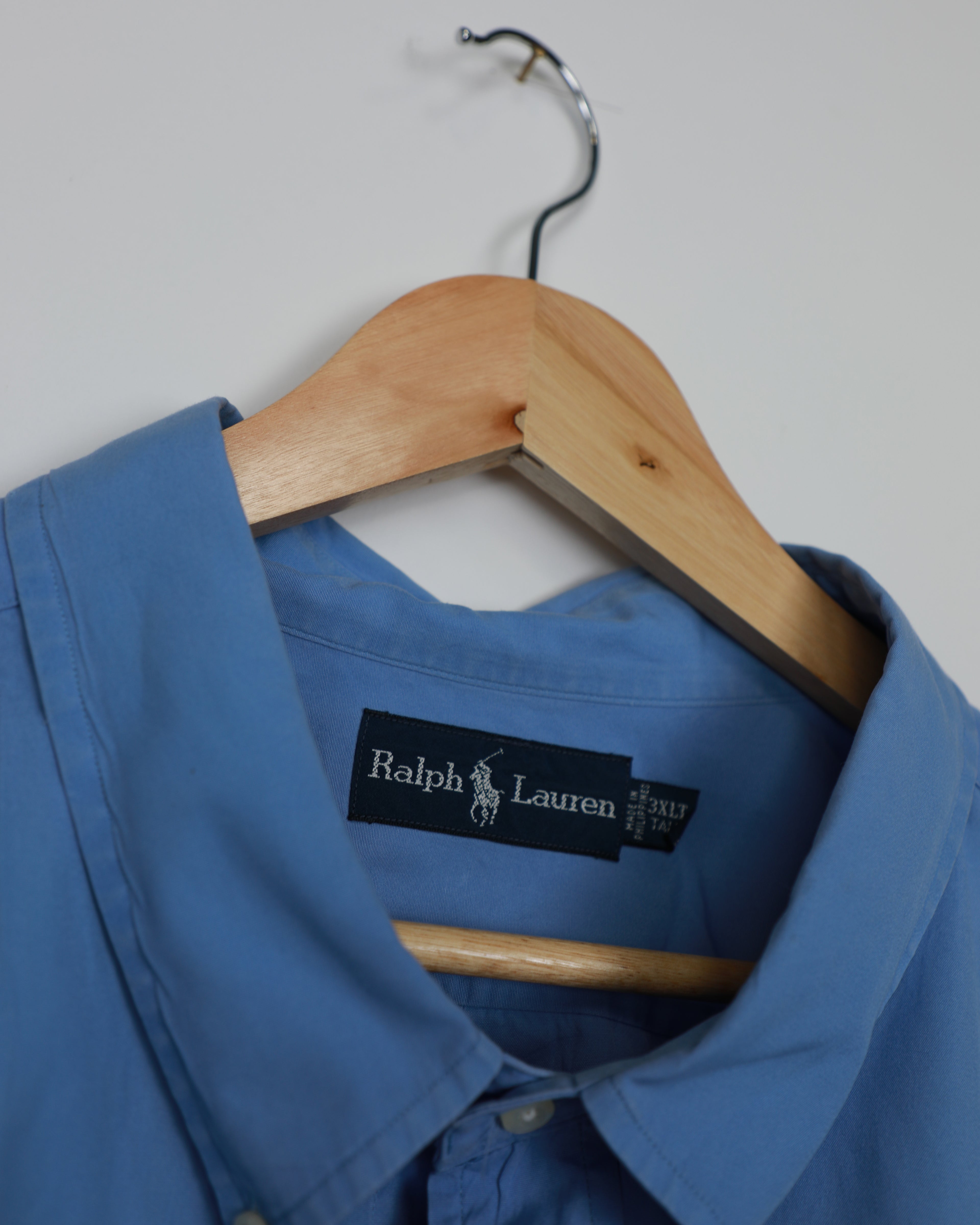 Cropped Ralph Lauren blue short sleeve shirt