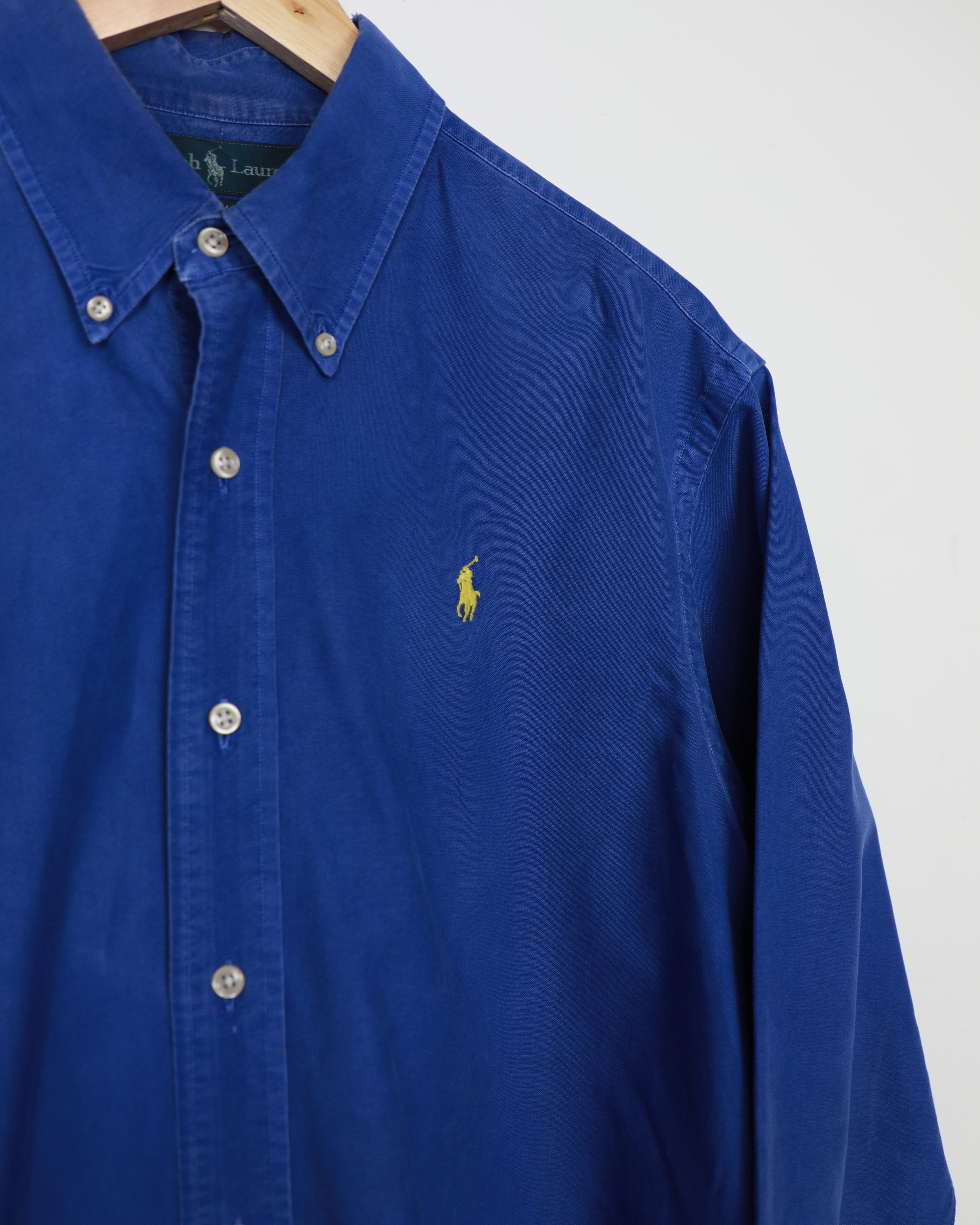 Cropped Ralph Lauren blue shirt